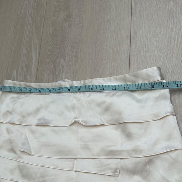 Ann Taylor Silk Tiered Cream Mini Skirt - Picture 4 of 8